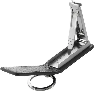 Produktbild von ZWILLING Nagelknipser mit Schlüsselanhänger, schwarz mattiert Lederetui Edelstahl
