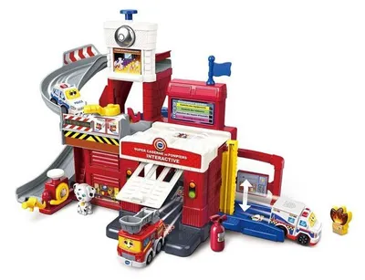 Produktbild von Vtech TUT TUT Bolides, Einsatzfahrzeug-Set "Feuerwache" – Interaktives Spielzeug ab 18 Monaten – Rot, 22 Teile