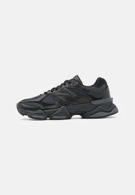 Produktbild von New Balance 9060 Triple Black Leather - EU 49