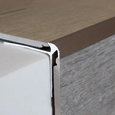 Produktbild von PROVISTON | Treppenkanten- & Winkelprofil | Aluminium  | 40 x 30 x 1000 mm | Silber