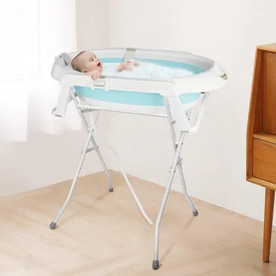 Produktbild von Famanu Babybadewanne faltbar mit Temperaturanzeige und rutschfestem Design - 63 x 60 x 84,5 cm