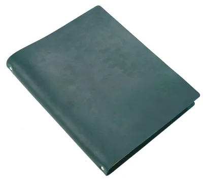 Imagen del producto de Planificador de anillas en formato A4, fabricado en cuero genuino, con 4 perforaciones