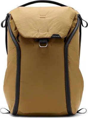 Produktbild von PEAK DESIGN Alltagsrucksack 30L v2 Coyote