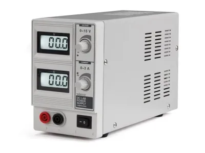Image de Alimentation De Laboratoire 0-15 Vcc / 0-3 A Max / Avec Double Afficheur Lcd