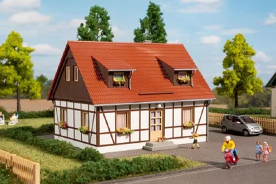 Produktbild von AUHAGEN Einfamilienhaus Bausatz 11453 Spur H0