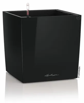 Produktbild von LECHUZA-Pflanzgefäß CUBE Premium 40 Schwarz Hochglanz | Pflanzgefäß mit Bewässerungssystem | Hochglanz-Oberfläche | 39 x 39 x 40 cm | 16369