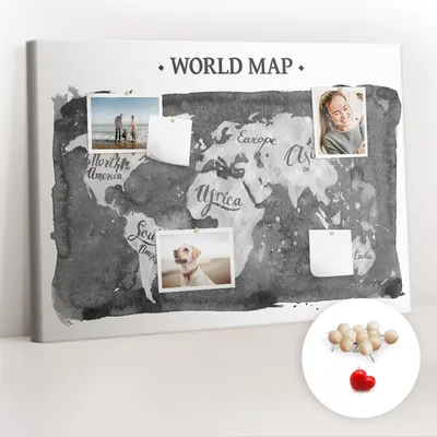 Immagine prodotto di Lavagna in sughero con puntine - Bacheca con puntine per foto e appunti - 100x70 cm - Spille di legno, 100 pezzi - Mappa del mondo in stile retrò