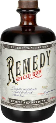 Produktbild von Remedy Spiced Rum ein feiner Blend aus karibischen Rums 700ml