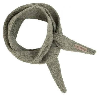 Produktbild von Knit Factory Sana Mini Halstuch - Urban Green - 125x10 cm