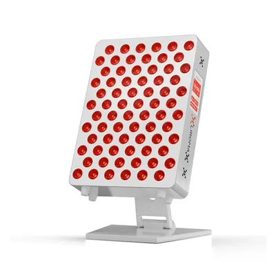 Obrázek produktu pro LIROMA® PrimeForce Compact panel s červeným světlem, 72 dvoučipových LED, 8 vlnových délek 630–1060 nm, NIR, stolní stojan a dálkové ovládání