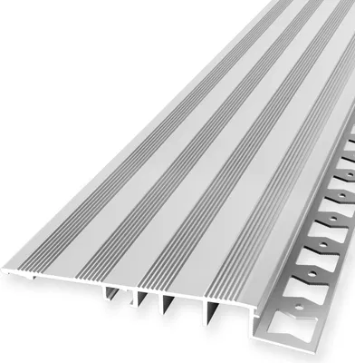 Produktbild von Rampenprofil Anpassungsprofil 12.5 x 100 x 2500 mm Ausgleichsprofil Einfasshöhe 12.5 mm Aluminium Geschlossen Gestanzt Alu Natur Küberit