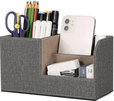 Zdjęcie produktu dla Unyqoos® – Organizer na długopisy i artykuły biurowe, drewniany z powierzchnią z lnu, z wyjmowaną przegródką, wymiary: 20,5 x 11 x 9,3 cm, kolor: lniany (szary)
