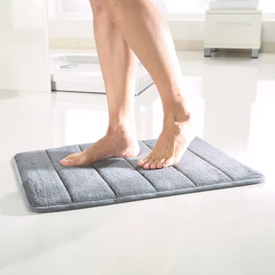 Produktbild von ELONEO Badematte rutschfest, Memoryschaum, grau, waschbar, Badvorleger schnelltrocknend, Badezimmerteppich, weicher Duschvorleger, Memory Foam, Küchenläufer, Küchenteppich (40 x 60 cm)