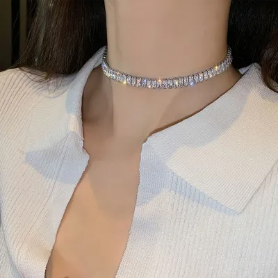 Produktbild von Verstellbarer einfacher leichter Halsband mit eingelegtem Zirkonia, Hochzeit-Halskette, Schmuck, Geschenk