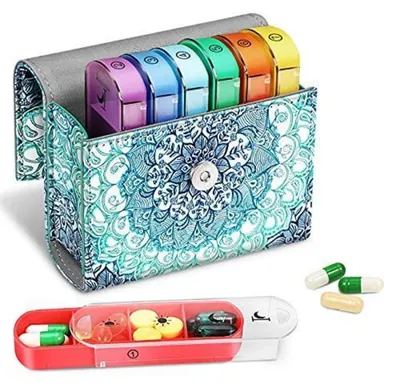 Produktbild von Tablettenbox 7 Tage 4 Fächer in Lederoptik Tasche Smaragdblau
