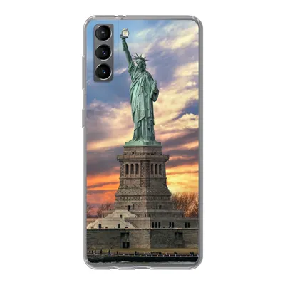 Produktbild von MuchoWow® Handyhülle Schutzhülle Hülle für Samsung Galaxy S21 Plus Freiheitsstatue in New York bei Sonnenuntergang Silikon Softcase Handy Hülle - Handy-Tasche