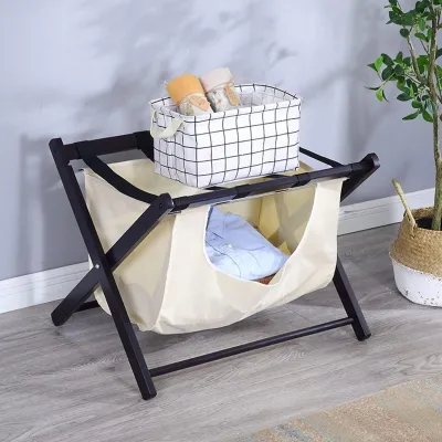Image de Support en bois massif pliable pour valises, idéal pour les chambres d'hôtel