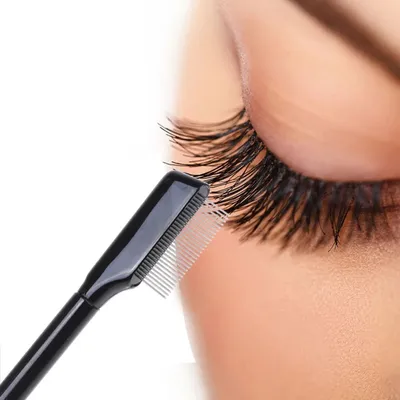Produktbild von Edelstahl Augenbrauenkamm & Wimpernkamm mit Abdeckung – Metall Make-up Pinsel Werkzeug Beauty