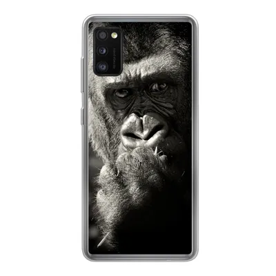 Produktbild von MuchoWow® Handyhülle Schutzhülle Hülle für Samsung Galaxy A41 Gorilla auf schwarzem Hintergrund in Schwarz und Weiß Silikon Softcase Handy Hülle - Mobiltelefon