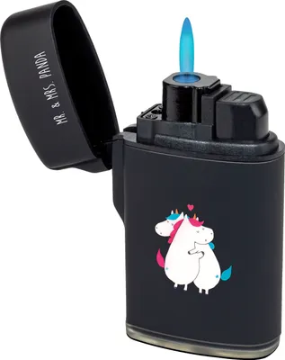 Produktbild von Mr. & Mrs. Panda Feuerzeug Einhorn Mitteilung - Schwarz - Geschenk, sturmfeuerzeug, sturmfeuerzeuge, Liebe, Feuerzeuge, Witzig, Spruch, Ehe, Unicorn, Einhörner, Lustig