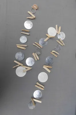 Produktbild von Girlande Windspiel Treibholz Perlmutt Grau-und Naturtöne 180 cm