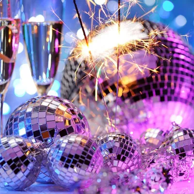 Produktbild von Spiegelballen Set von 12 - Mini Discokugel Dekoration für Partys, Hochzeiten und Weihnachtsbaum