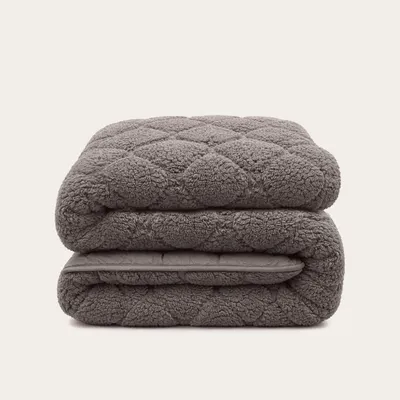 Produktbild von HappyBed - Bettdecke für das ganze Jahr 200x200 cm - Waschbare Bettdecke ohne Bezug - Bedruckte Bettdecke ohne Bezug - Bettwäsche - Anthracite