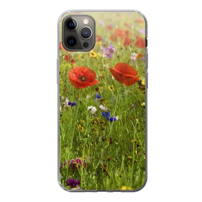 Produktbild von MuchoWow® Handyhülle Schutzhülle Hülle für iPhone 12 Pro Max Frühling - Blumen - Rot - Mohn - Gras - Grün Silikon Softcase Handy Hülle - Hartschale