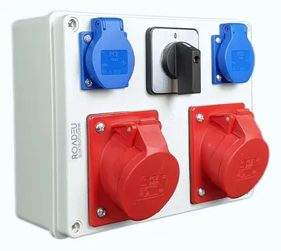 Produktbild von RoadEu CEE Steckdosenverteiler IP44 | 2x CEE 16A 5P + 2x Schuko 230V mit Hauptschalter 0-1 | Starkstrom Verteiler Aufputz