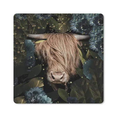 Produktbild von MuchoWow® Mauspad Mousepad Schottischer Highlander - Blumen - Blätter - Licht 20x20 cm - Mousepads - Maus Mat - Pad - Mausunterlage - Desk Mat - Bureauartikeln