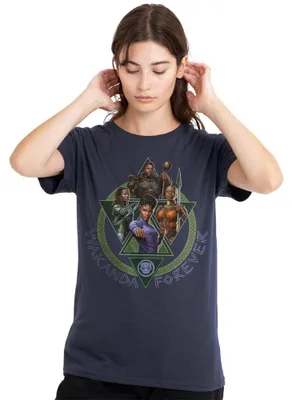 Immagine prodotto di Marvel, Black Panther: Wakanda Forever. T-shirt con stampa di Shuri, Okoye, Nakia, M'Baku, Damen. Colore: blu navy intenso. Taglia: S