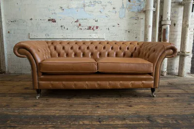 Zdjęcie produktu dla Sofa trzyosobowa, model Chesterfield, tapicerka skórzana, kolor brązowy