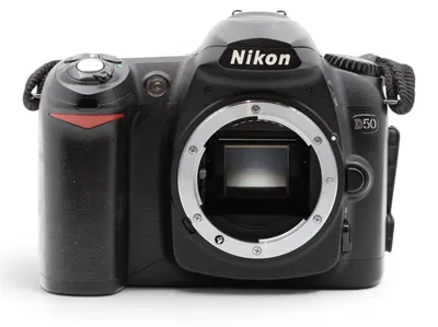 Produktbild von Nikon D50, 6,1 MP, 3008 x 2000 Pixel, CCD, 540 g, Schwarz