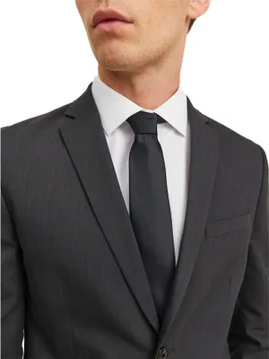 Zdjęcie produktu dla Krawat Jack & Jones, model Solid, kolor czarny. Męski, jeden rozmiar
