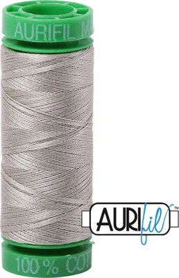Produktbild von AURIfil Nähgarn MK40WT 1000m, 100% CO : 5021 Light Grey AURIfil: 5021 Light Grey