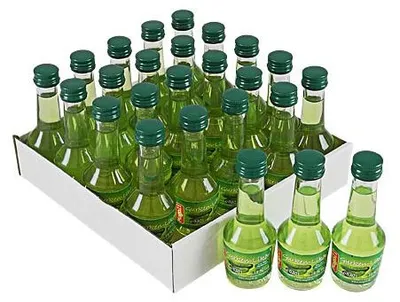 Produktbild von Gurkenlikör "Der Kurze" 24er Pack (24 x 2 cl / 18% vol.)