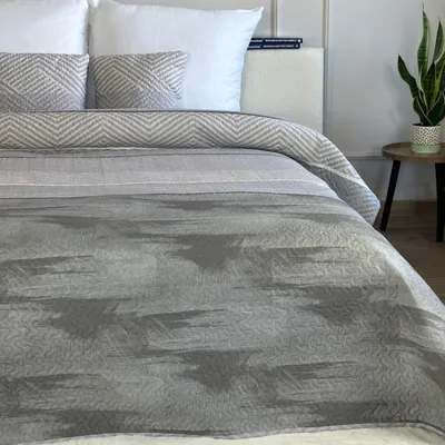Obrázek produktu pro Přehoz Na Postel Oboustranný TAVIRA šedá 180x220 cm + 2 povlaky na polštáře 40x40 cm