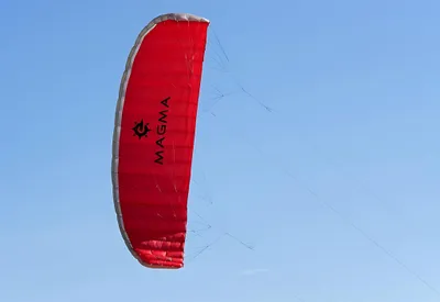 Produktbild von Elliot Drachen Magma III 2.0 267 x 85 rot rtf