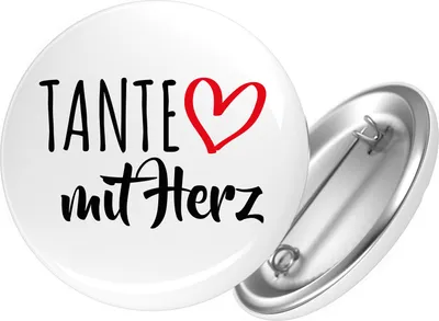 Produktbild von Huuraa Button Tante mit Herz 59mm rund mit Sicherheitsnadel Ansteckbutton Geschenkidee