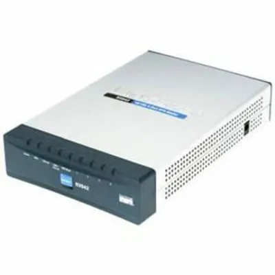 Produktbild von Cisco RV042, Ethernet-WAN, Schwarz