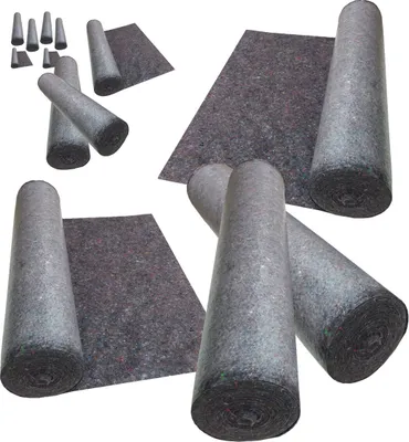 Several rolls of protective fleece material are arranged on a white background.