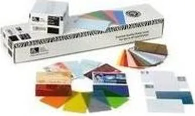 Productafbeelding van Zebra Premier - 30 mil - 100 stuks. PVC-kaarten met 3 sleuteltags per rol (verpakking met 5)