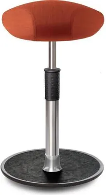 Produktbild von Sitz- Stehhocker Free Tall Triangel kvadrat Remix Orange Chrom /schwarz.