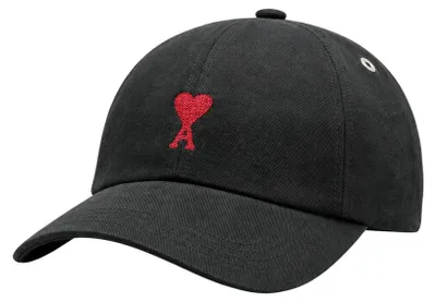 Zdjęcie produktu dla AMI Paris, czapka "Ami de Coeur" wykonana z czarnej bawełny