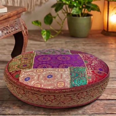 Produktbild von Orientalisches Rundes Patchwork Kissen 40 cm, Sitzkissen, Bodenkissen mit Baumwollfüllung - Rot/bunt, Viskose, Zierkissen, Dekokissen, Sofakissen