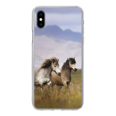 Produktbild von MuchoWow® Handyhülle Schutzhülle Hülle für iPhone Xs Pferde - Gras - Berge Silikon Softcase Handy Hülle - Handytasche