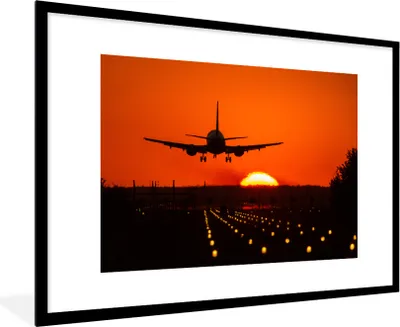 Produktbild von MuchoWow® MuchoWow® Gerahmtes Poster Sonnenuntergang - Flugzeug - Orange - Sonne 90x60 cm - Poster mit zchwarzem Bilderrahmen - Wanddekoration - Fotos
