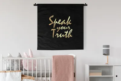 Produktbild von MuchoWow® Wandteppich Wandbehang Zitat - Wahrheit - Gold 90x90 cm Tapisserie Dekoration Wandtuch - Wandaufhänger