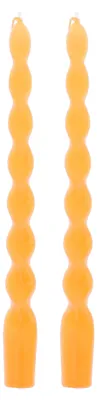 Produktbild von 2 Orangefarbene gedrehte Stabkerzen (25 cm) -