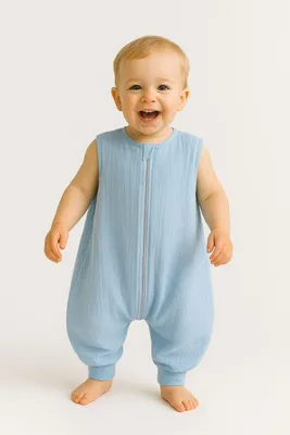 Produktbild von Musselin-Babyschlafsack mit Beinen – Kleinkind-Schlafoverall – atmungsaktiv und hautfreundlich für den Sommer